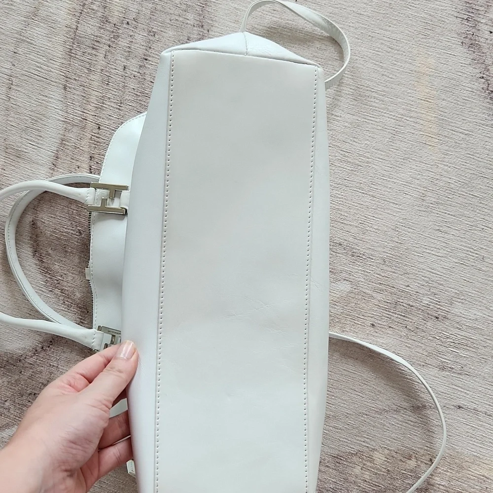 FENDI Glacier FF Logo Calf Leather Medium Tote Bag - Picture 10 of 11